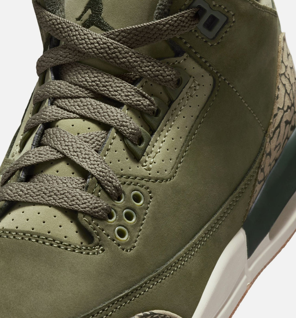 Air Jordan 3 Retro Medium Olive Big Kids' Sneakers - Medium Olive / Light Olive / Sail
