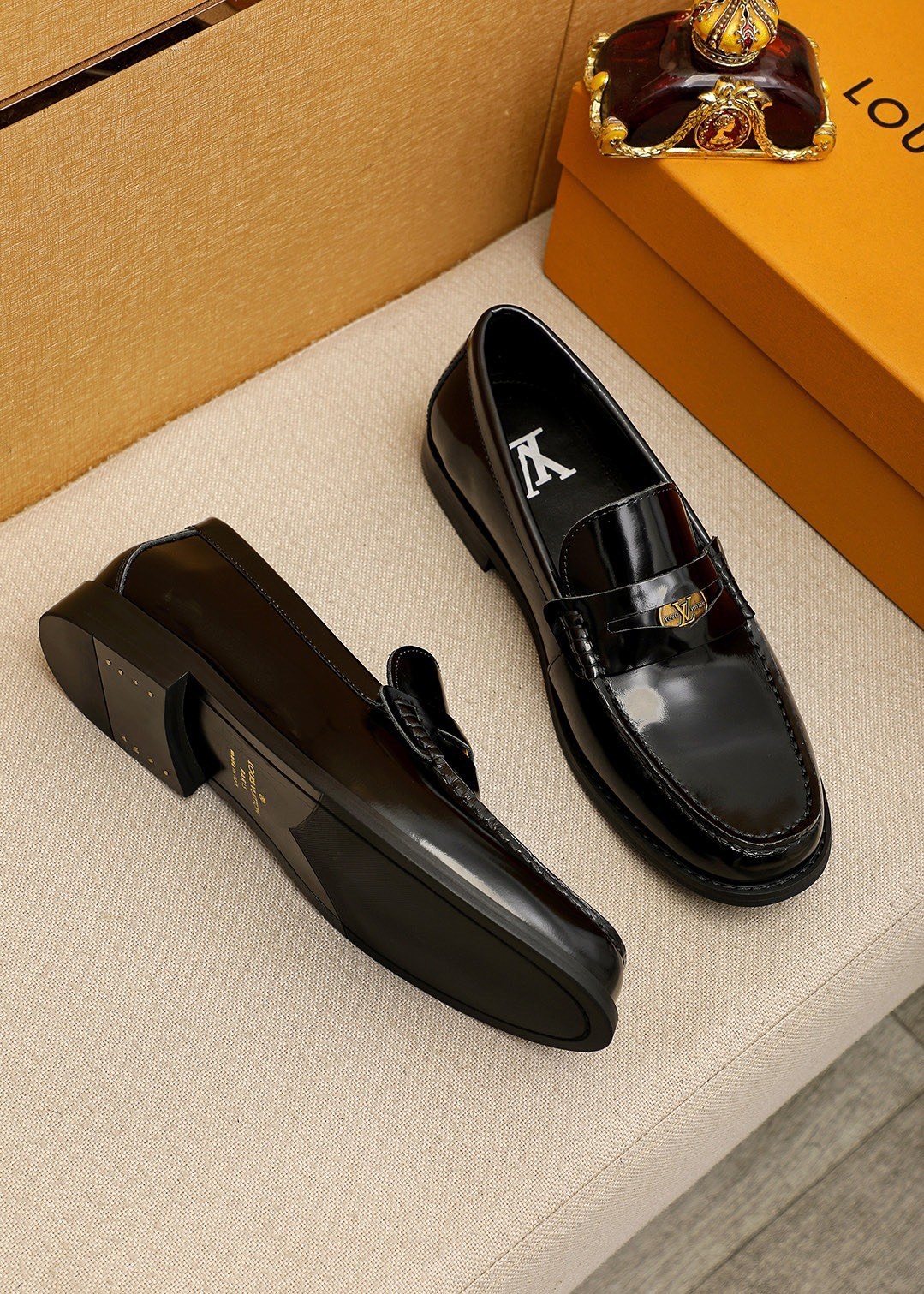 Louis Vuitton Black Leather Hardware Loafers
